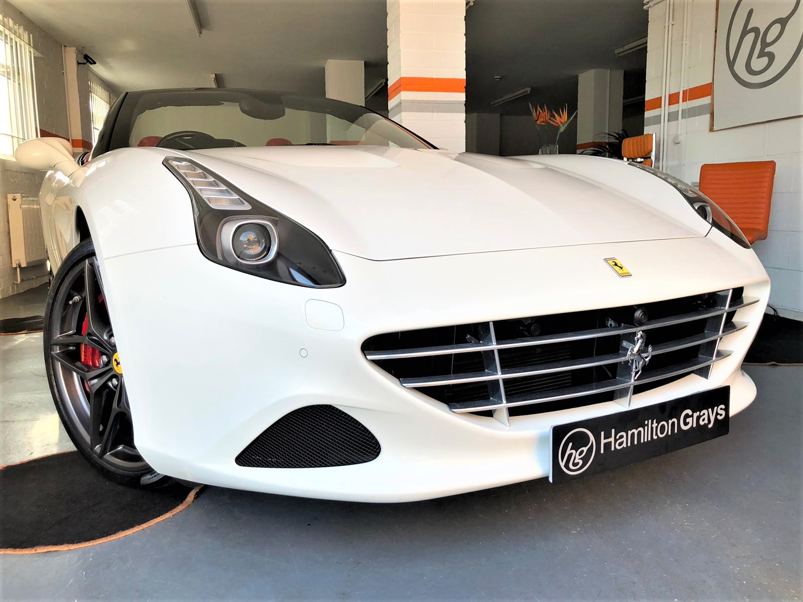 2015 (15) Ferrari California T 3.9 V8 F1 DCT. Bianco Avus with Rosso Hide. 10,750m FFSH. Warranty + Service Pack until May 2022..  (SOLD)