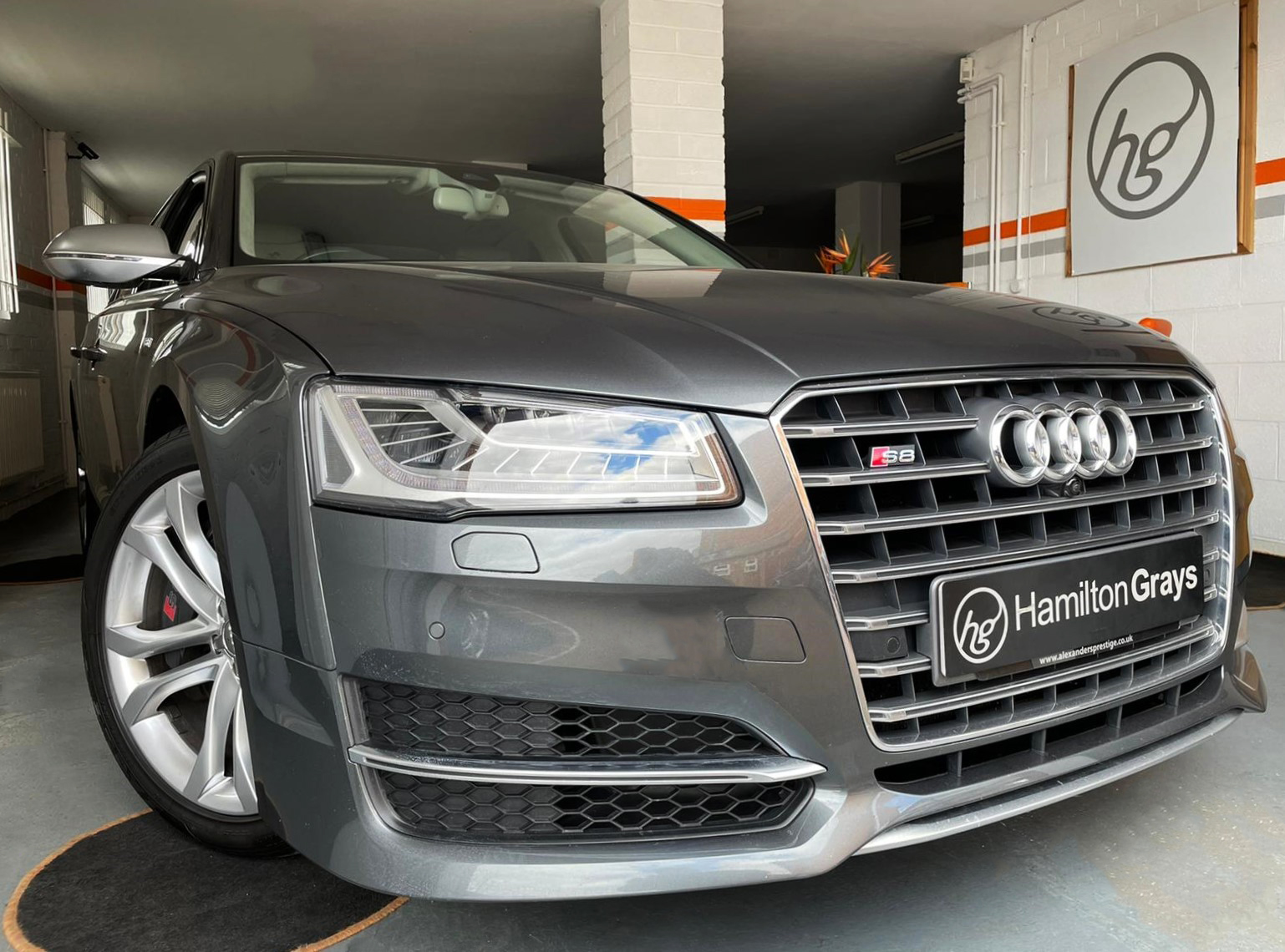 2015 (65) Audi S8 4.0 TFSI V8 Tiptronic quattro. [2016my] Finished in Pearlescent Daytona Grey with Titanium Leather. Only 32k. FASH, +Gtechniq Coating.. (SOLD)£31,950