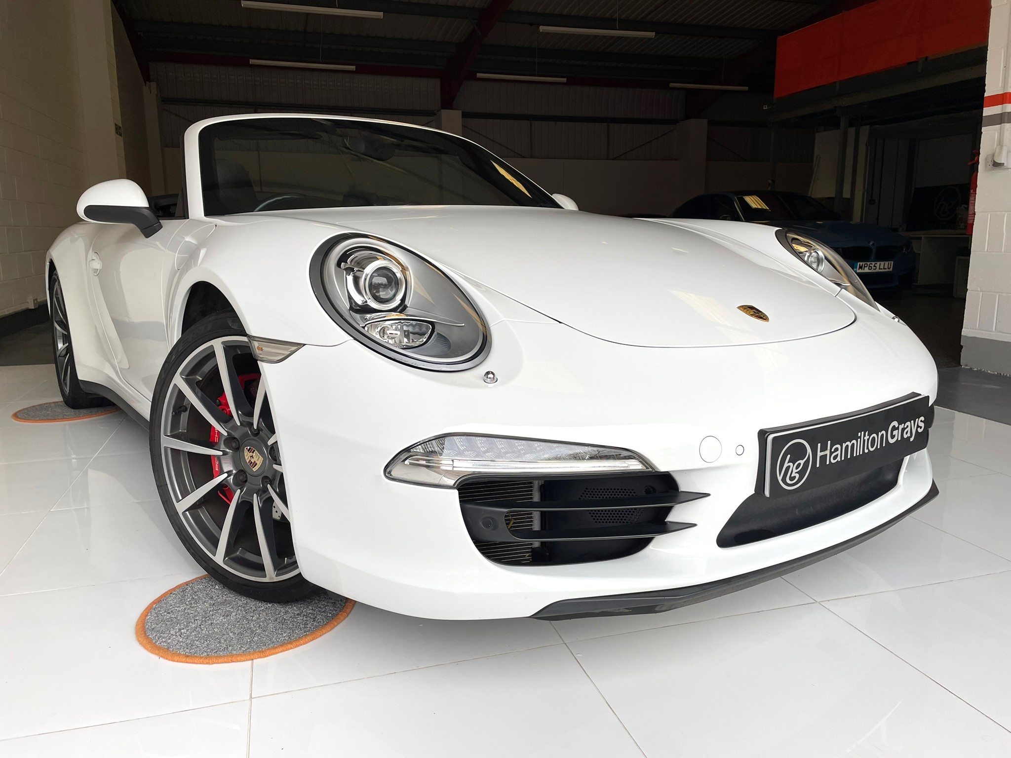 2013 (13) Porsche 911 3.8 [991] Carrera 4S PDK Cabriolet 4WD. Finished in White with Full Black Leather. Only 27k.. FPSH. Just Detailed.. £62,950