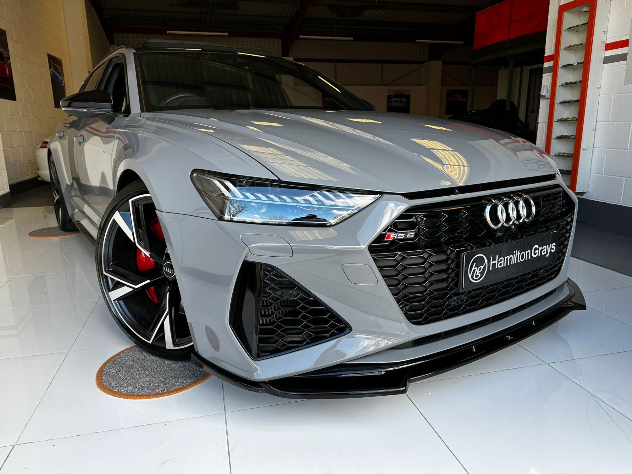 2020 (69) Audi RS6 Avant 4.0 TFSI V8 ‘Launch Edition Vorsprung’ Tiptronic quattro.  Nardo Grey with Extended Black Leather. Only 25k. FASH. Derestricted 174 mph. Top Specification. £84,950