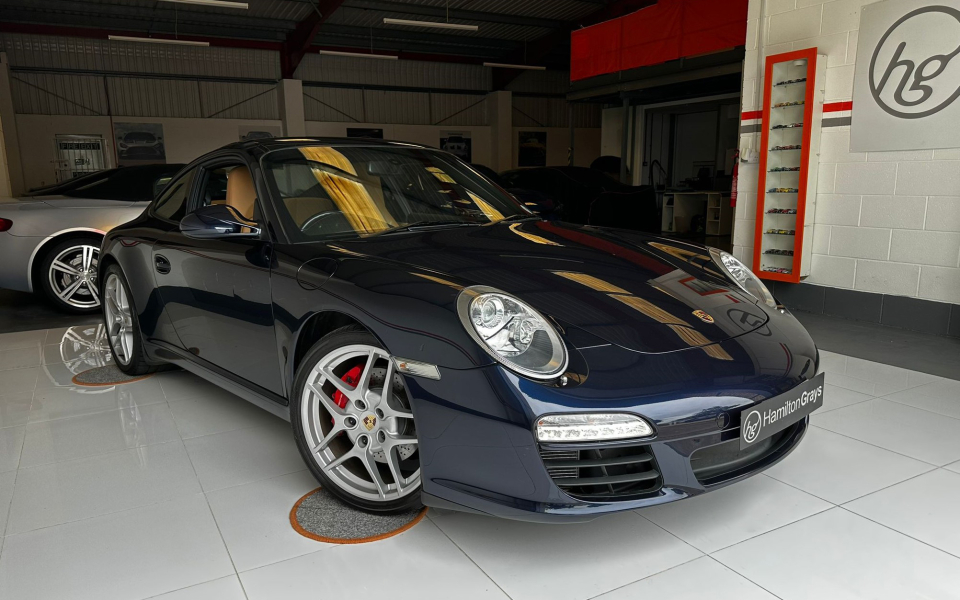 【MAXICHAMPS】Porsche 911 Carrera S Porsche 911 991 Carrera S 2012 orange diecast modelcar 60221