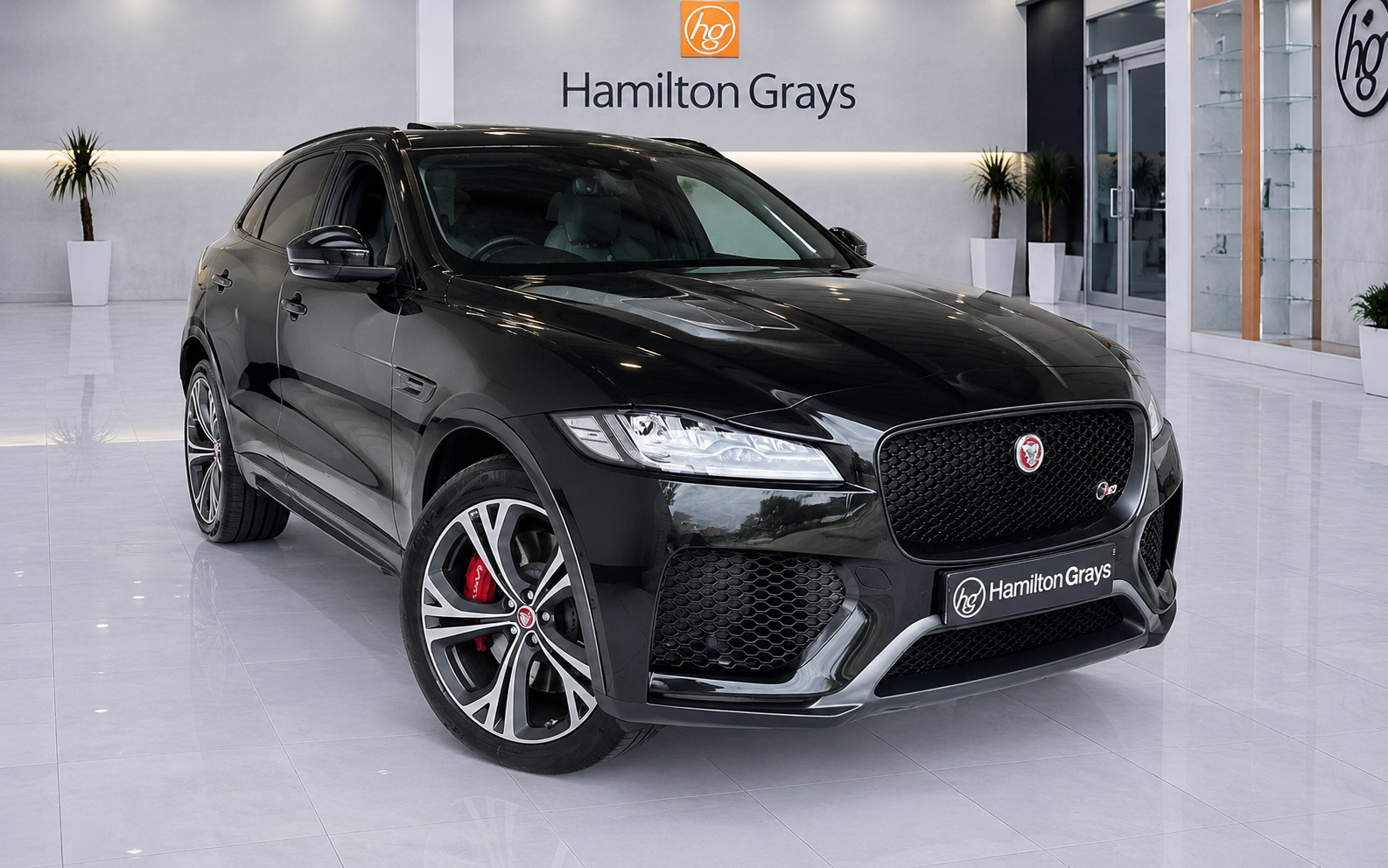 2019 (19) Jaguar F-PACE 5.0 V8 SVR SUV Q’Shift AWD. In Santorini Black with Full Black Leather. 34,825m.. FJSH. 21in DT Alloy Wheels..  £35,450